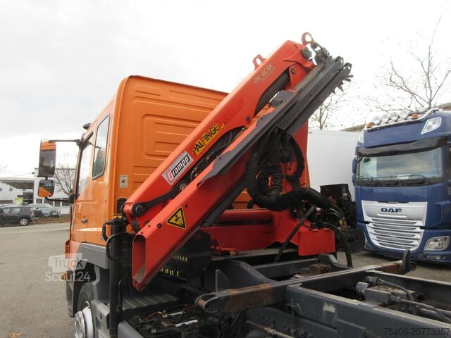 Damperli kamyon mercedes-benz 1218 Atego 3-S-Ki, Kran,Greifersteuerung,Doka
