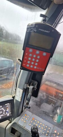 Chargeuse sur pneus Liebherr 556 Radlader