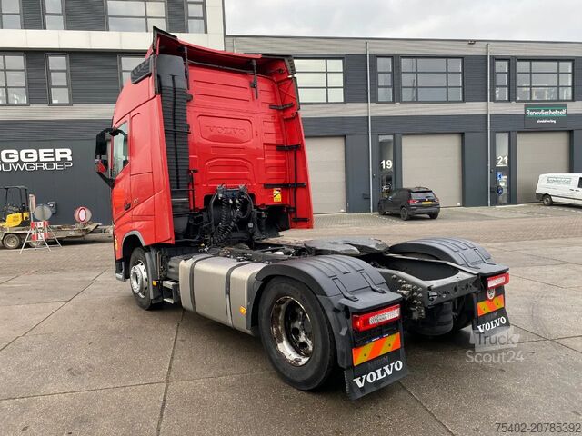 Standard-SZM Volvo FH 13.420 / Globetrotter / 2x Tank / Euro 6
