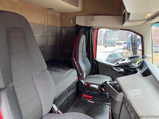 Standard-SZM Volvo FH 13.420 / Globetrotter / 2x Tank / Euro 6