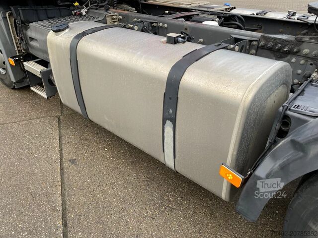 Standard-SZM Volvo FH 13.420 / Globetrotter / 2x Tank / Euro 6