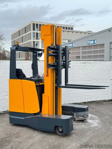 Τετρακατευθυνόμενο reach truck Jungheinrich Jungheinrich ETV Q20 Vierwege - Service Neu -Batterie 90%