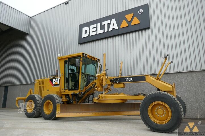 Greideris Caterpillar 140K