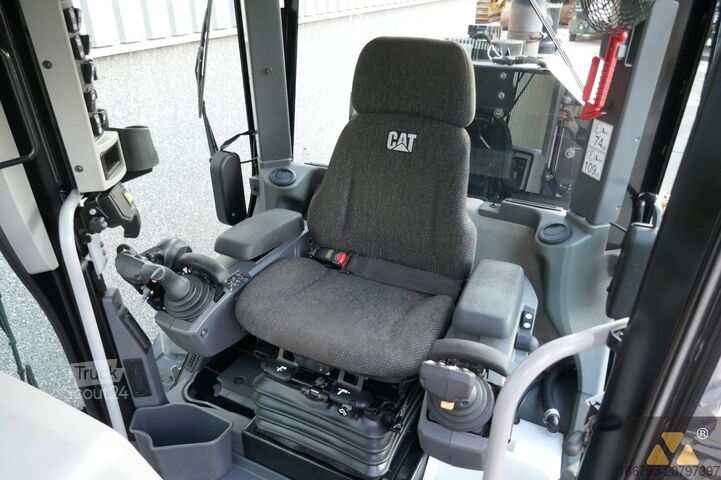 Greideris Caterpillar 12M3