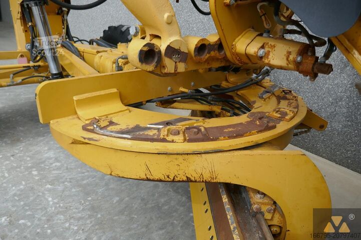 Greideris Caterpillar 120M