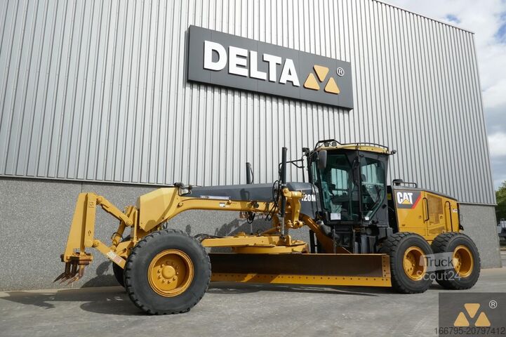 Greideris Caterpillar 120M