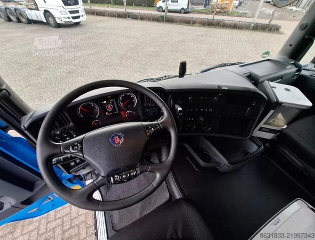 Tractora standard Scania R450 Topline Mega