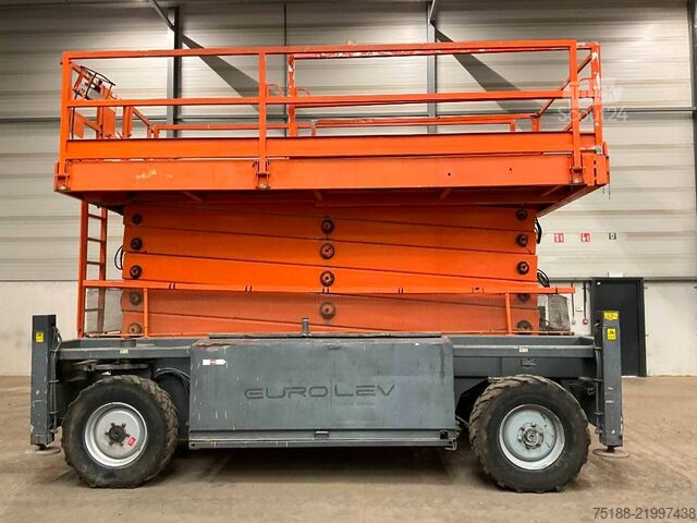 Saksinostin JLG 245-25