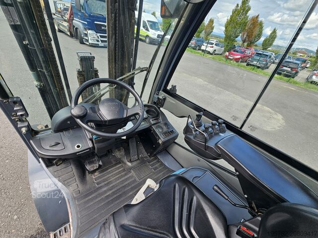 περονοφόρο ανυψωτικό Toyota 02-8FDF25