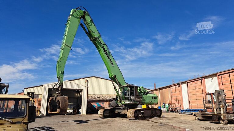 Stroj za manipulacijo materialov Sennebogen 850R with hydraulic rotating grapple