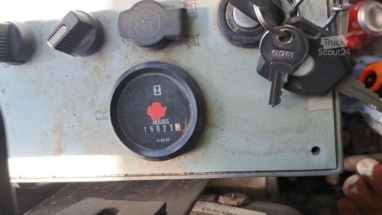 Stroj za manipulacijo materialov Sennebogen 850R with hydraulic rotating grapple