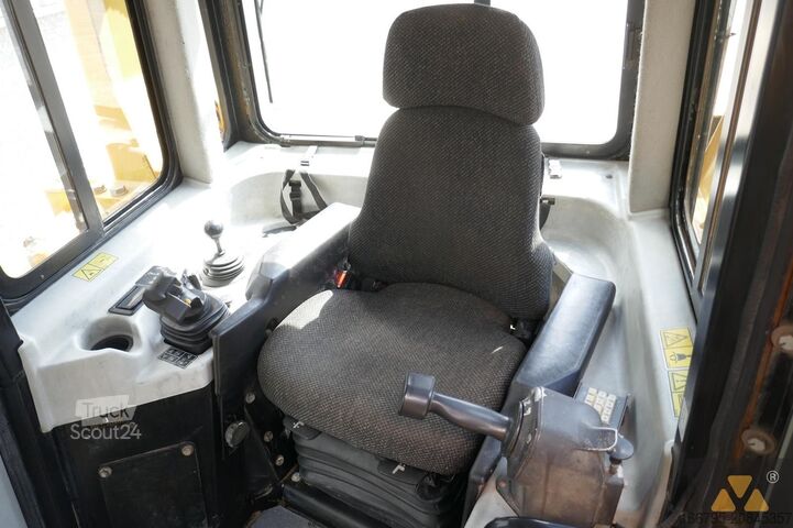 Dozer Caterpillar D6T LGP