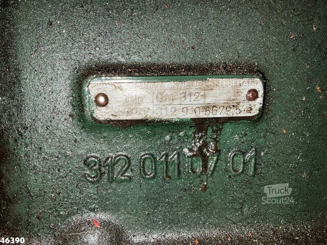 Suitcase Mercedes LA 312.136 ''Bolneus''