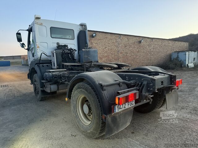 Cabeça tractora 4x4 Renault Kerax 420-4x4