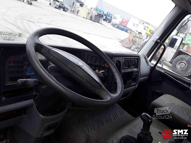 Nosturilla varustettu kippivaunu Renault Midlum 180 fassi