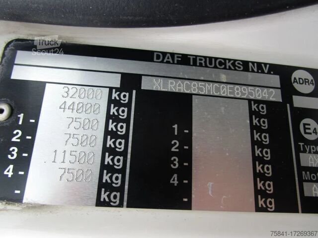 Zuigvoertuig DAF CF 85.410 CF 85.410 8x2 MTS Saugbagger