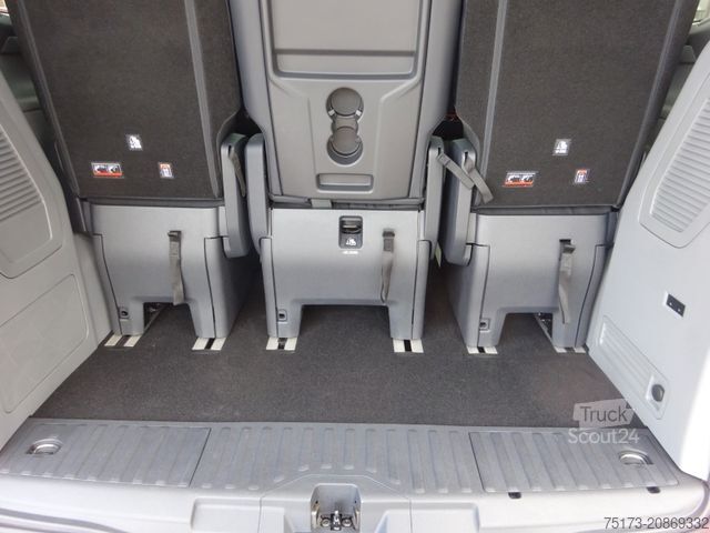 Minibussi FORD Tourneo Custom L1 Sport PHEV AHK Exklusiv 360Kam