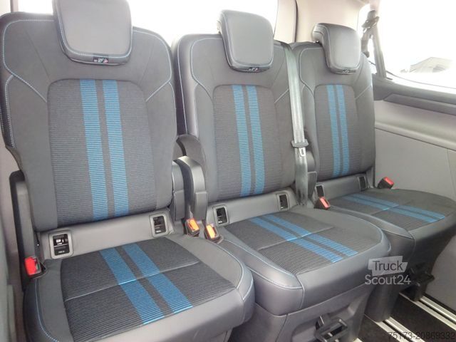 Minibussi FORD Tourneo Custom L1 Sport PHEV AHK Exklusiv 360Kam