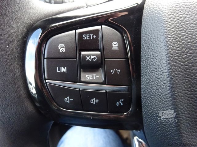 Minibussi FORD Tourneo Custom L1 Sport PHEV AHK Exklusiv 360Kam