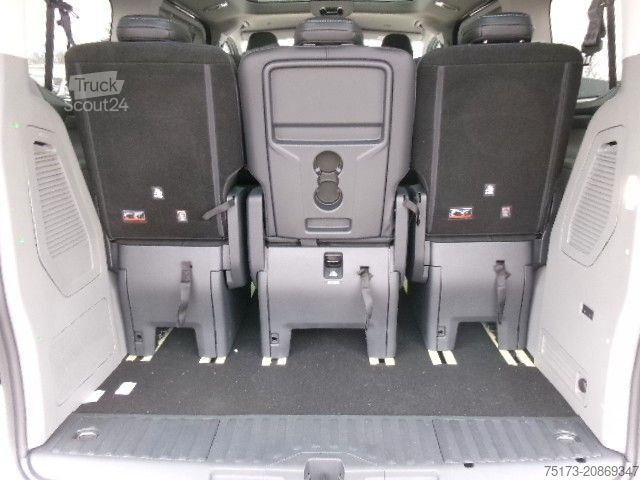 Minibus FORD Tourneo Custom L1 Sport PHEV AHK Exklusiv 360Kam