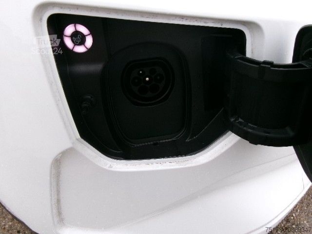 Minibus FORD Tourneo Custom L1 Sport PHEV AHK Exklusiv 360Kam