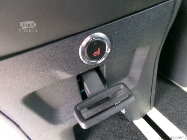 Minibus FORD Tourneo Custom L1 Sport PHEV AHK Exklusiv 360Kam