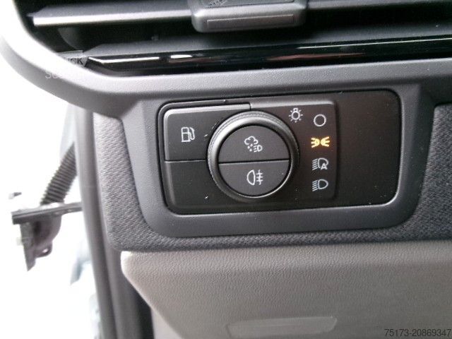 Minibus FORD Tourneo Custom L1 Sport PHEV AHK Exklusiv 360Kam