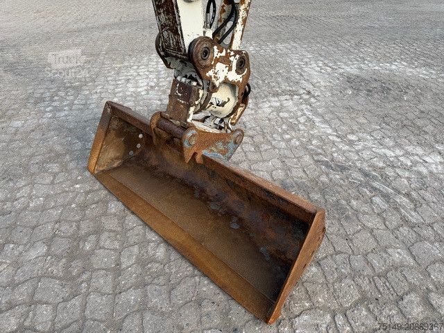 Mini-pelle TAKEUCHI TB153FR, Versatzausleger, Power-Tilt,Löffelpaket