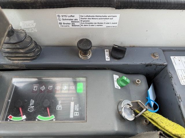 Mini-pelle TAKEUCHI TB153FR, Versatzausleger, Power-Tilt,Löffelpaket