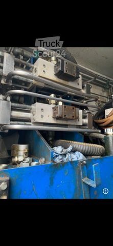 Camión cisterna de vacío DEUTZ Deutz Diesel Motor.