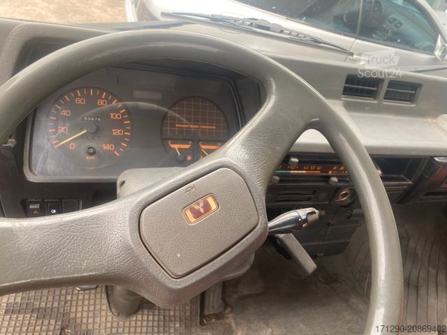 Furgoneta pick-up MITSUBISHI Canter