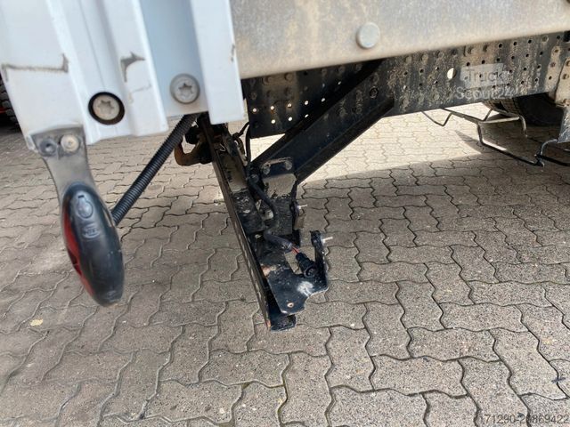 Pick-up bestelwagen FUSO Canter 9/18