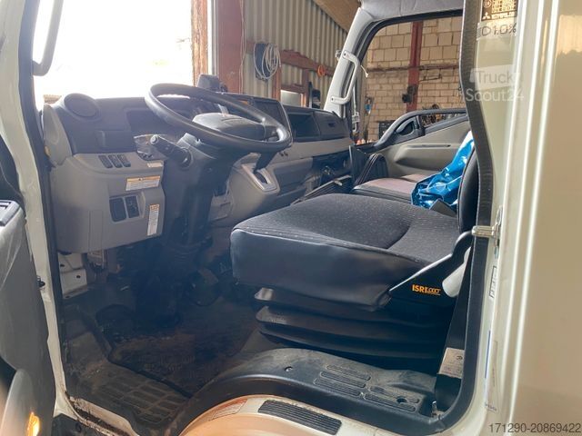 Pick-up bestelwagen FUSO Canter 9/18