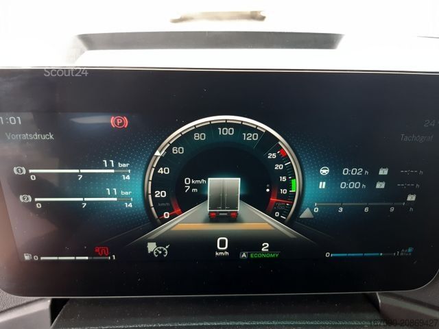 Standardní tahač MERCEDES-BENZ Actros 1851LS MP5 Gigaspace Retarder ADA Xenon