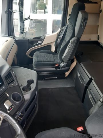 Trattore stradale standard MERCEDES-BENZ Actros 1851LS MP5 Gigaspace Retarder ADA Xenon