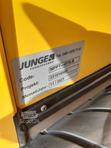 Furgone chiuso MERCEDES-BENZ Atego 823L Euro6D Standheizung LBW AHK