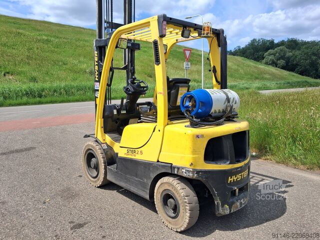 Chariot élévateur Hyster H2.5FT * Gas Triplex