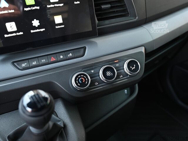 Panel van Nissan Interstar Kasten dCi150 L3H2 3.5t FWD N-Connecta