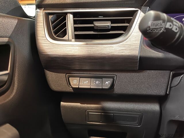 Minibus Nissan Townstar Kombi DIG-T 130 L2 Tekna Navi Kam 7Sitze