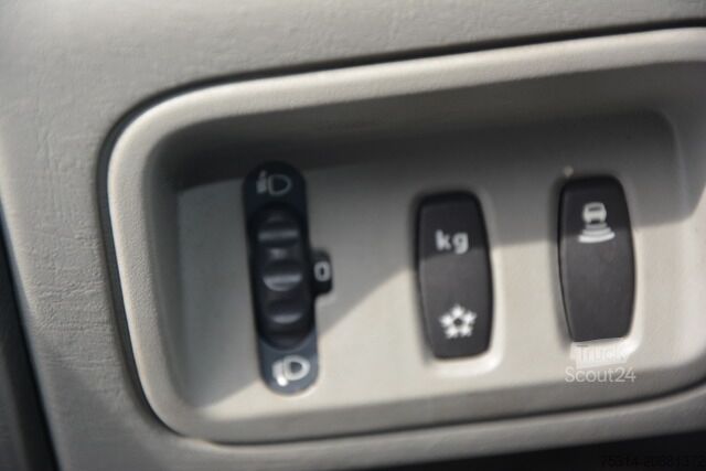 Furgon blaszak opel Vivaro 2.0 CDTI 2,9t WERKSTATT REGAL* Automatik/Standhezung/Klima/PDC/Euro 5