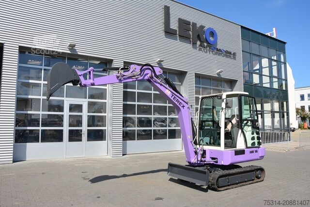 Mini-pelle schaeff HR 16 3500kg