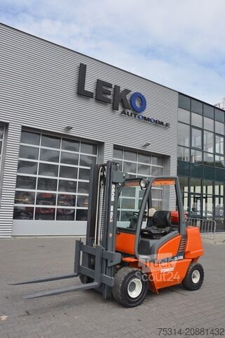 Frontgaffeltruck steinbock Boss CL33H