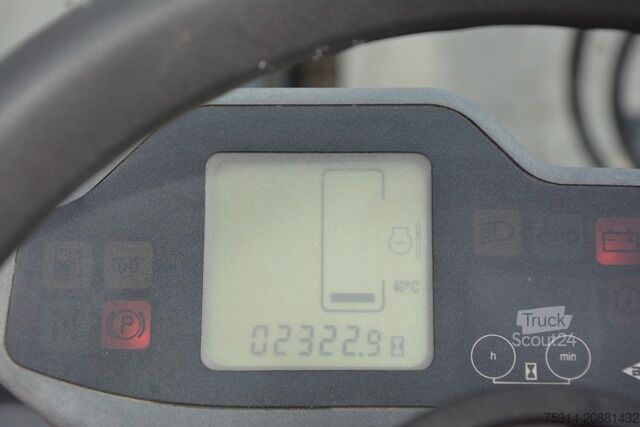 Frontgaffeltruck steinbock Boss CL33H