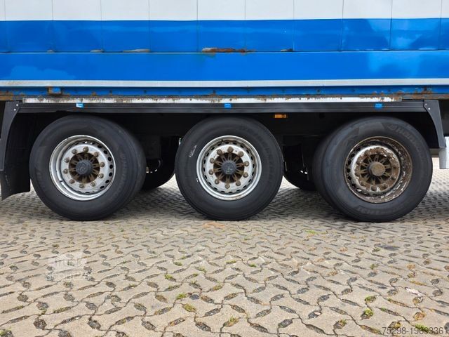 Semi-remorque fourgon KRONE SD / Textil / Liftachse