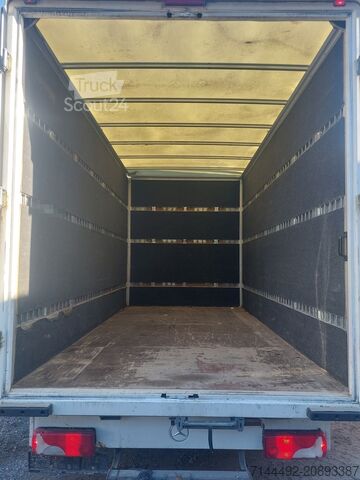 Dubă cu caroserie tip cutie Mercedes Benz Sprinter 314 CDI