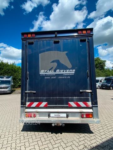 Kreaturvogn MERCEDES-BENZ Atego 8180 4-5  Pferde  Wohnung