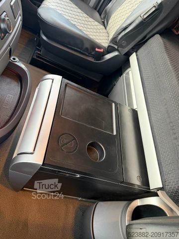 Стандартный седельный тягач DAF XF530 SSC*Intarder*Hydraulik*ACC*Standklima*TOP