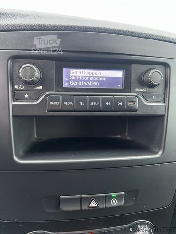 Duba panelată MERCEDES-BENZ Vito 110 LANG 6G KLIMA TEMPOMAT 3-SITZER PDC AHK