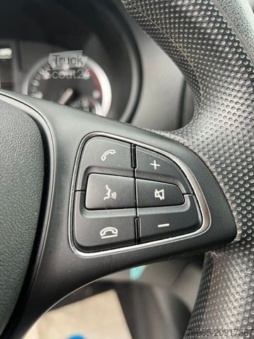 Duba panelată MERCEDES-BENZ Vito 110 LANG 6G KLIMA TEMPOMAT 3-SITZER PDC AHK