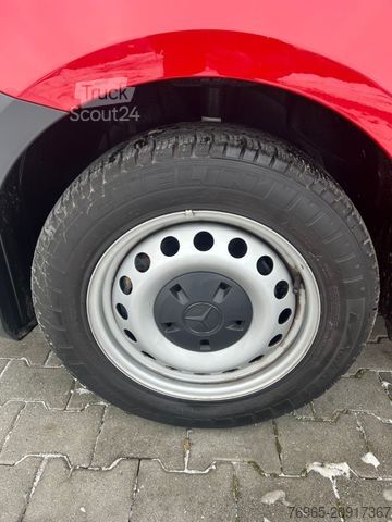Duba panelată MERCEDES-BENZ Vito 110 LANG 6G KLIMA TEMPOMAT 3-SITZER PDC AHK
